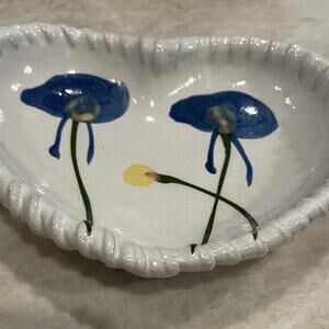 Studio art pottery heart shaped dish floral design 9-1/4”